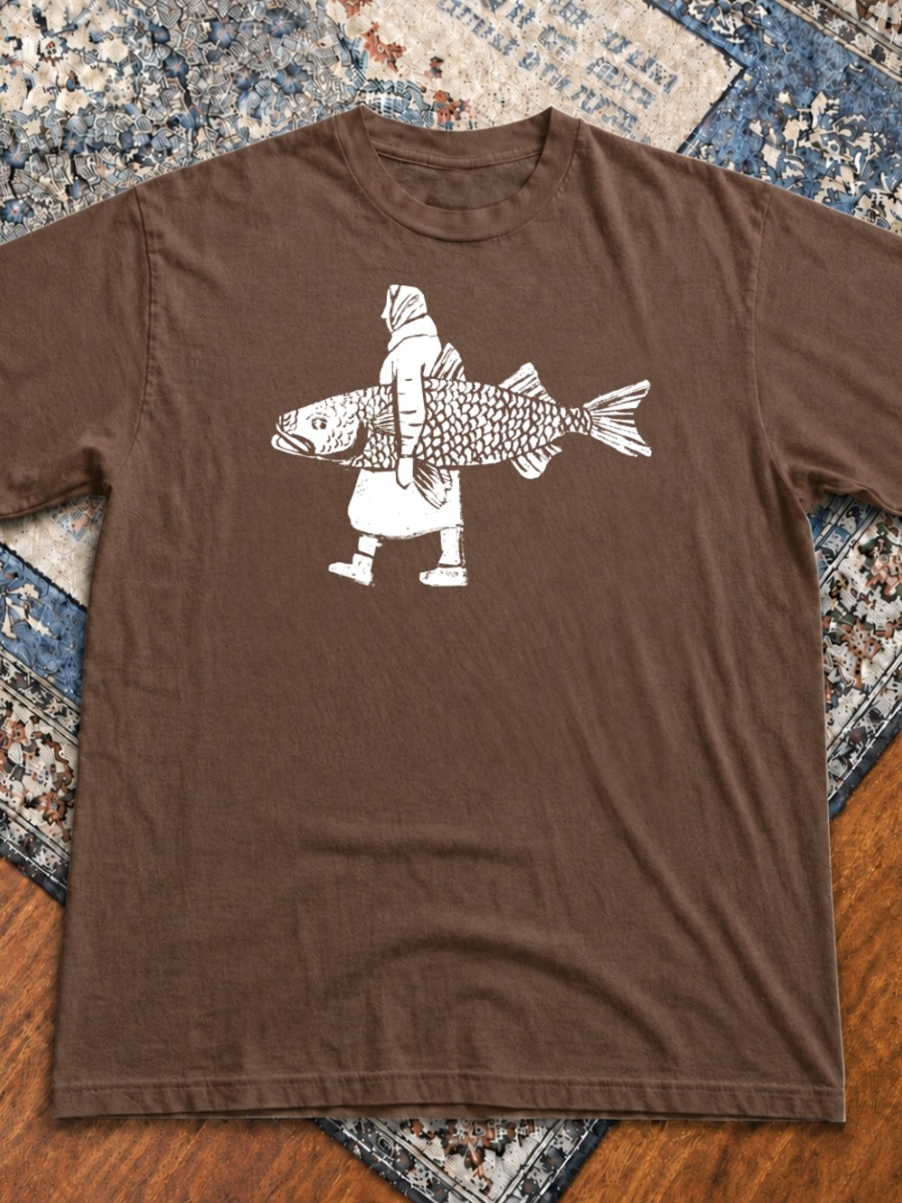 Gildan Brown Short Sleeve Tee with White Fish Graphic